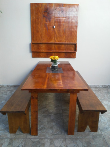 Painel pra TV e mesa com bancos rústico - Foto 2