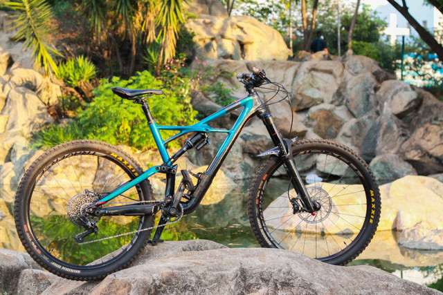 specialized enduro elite carbon 650b