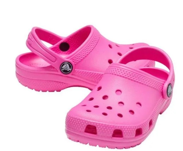 crocs nova