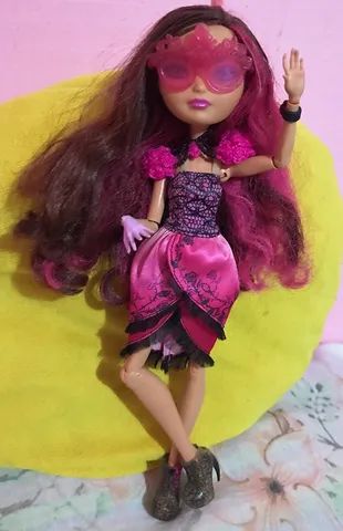 Boneca Ever After High Cobertas De Doce Cedar Wood -Mattel em