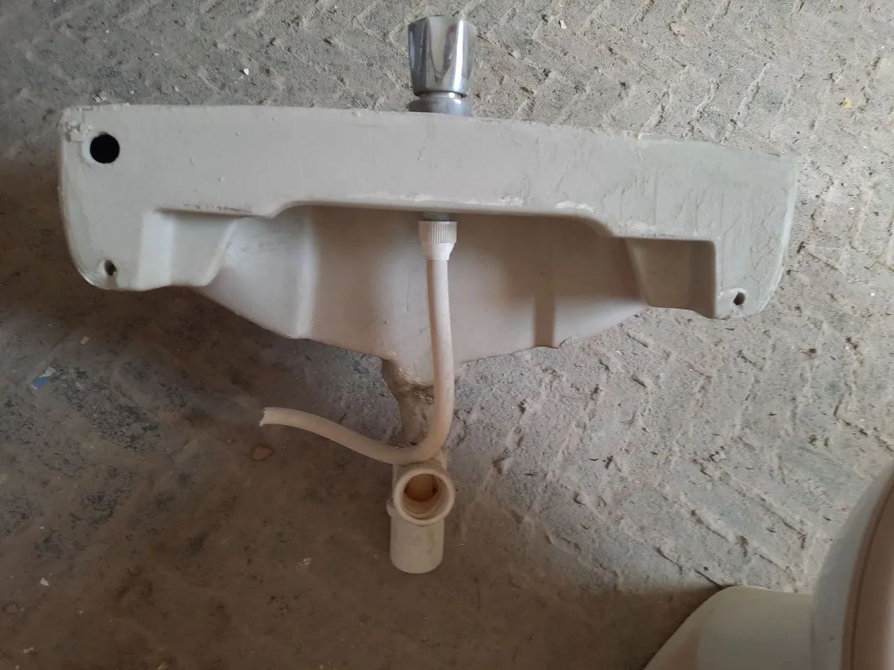 Pia/Lavatório c/ Coluna em cerâmica bege rosé + Torneira   - Foto 3