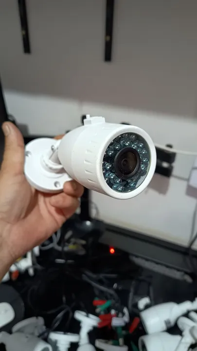 Câmeras de segurança Intelbras e Hikvision 720p