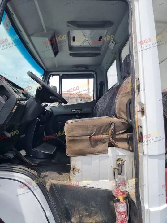 M. Benz L1618 Caçamba Ano/Modelo 1995/1996 - Foto 10