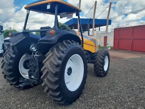 Trator Cabinado Roda Valtra Bm110 110cv Hbf - Foto 3