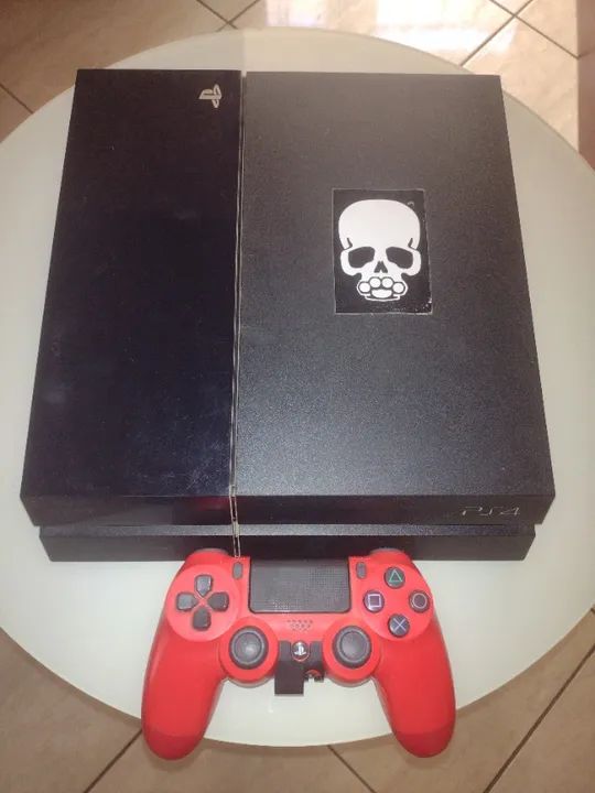 PlayStation 4 - PS4