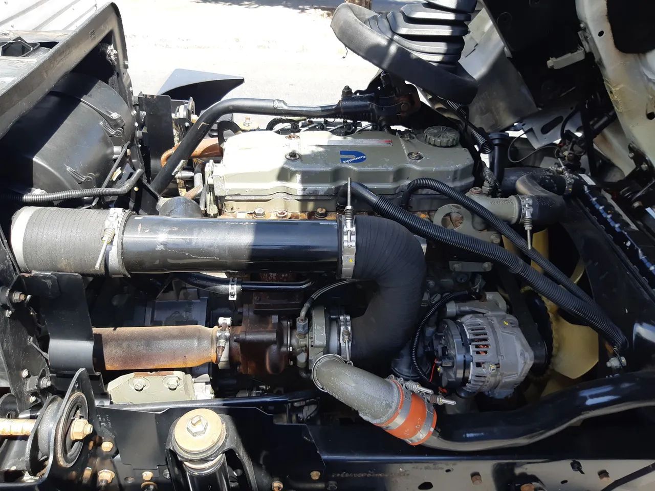 8-150 PLUS Baú de 6.20 - Foto 4