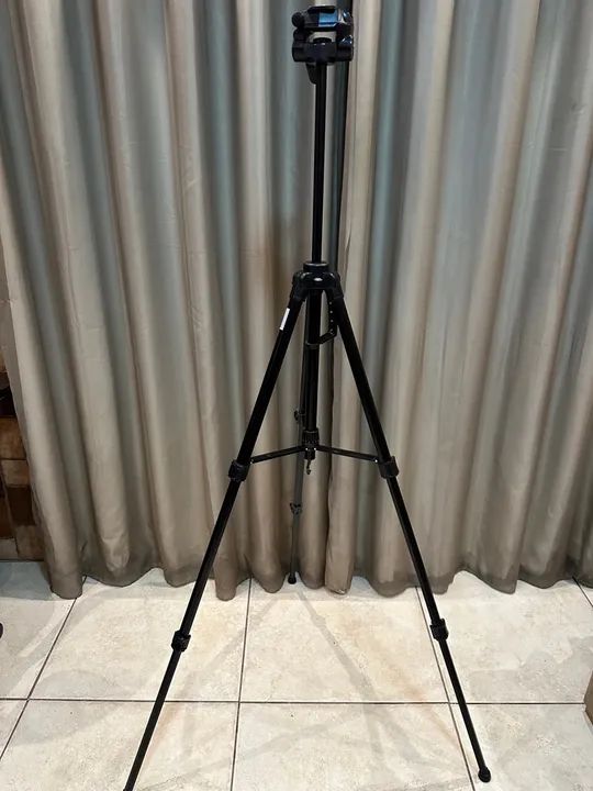 Câmera Canon EOS Rebel T5i (vários acessórios) - Foto 4