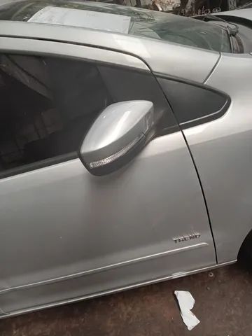 Retrovisor elétrico com seta do Fox 