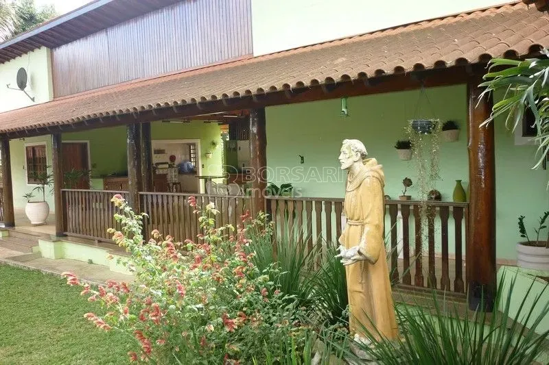 Locação de Rural / Chácara na cidade de Araraquara