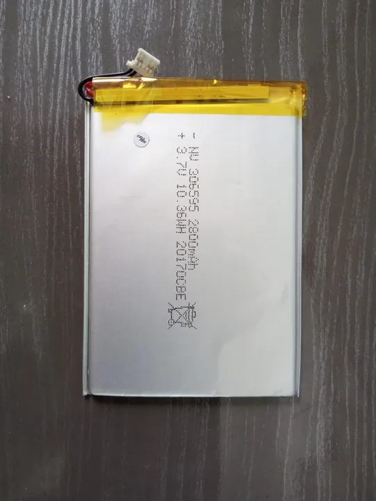 Bateria Para Tablet Universal 4 Fios 2800mah 6,5 X 9,5 Cm