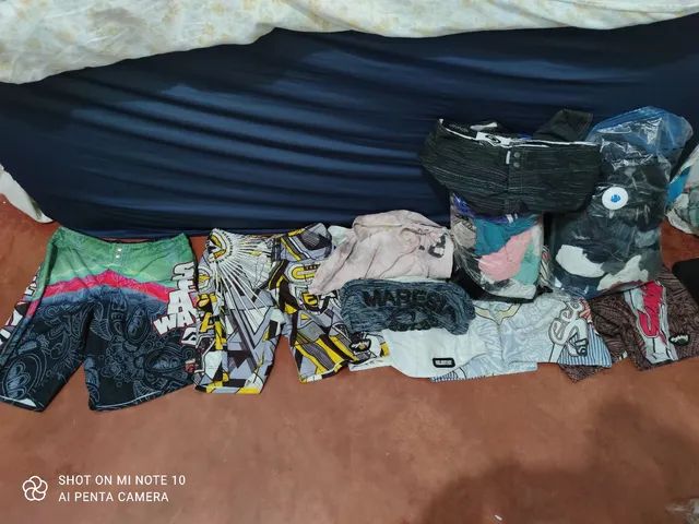 Roupas de marca, bermudas , calça, camisas