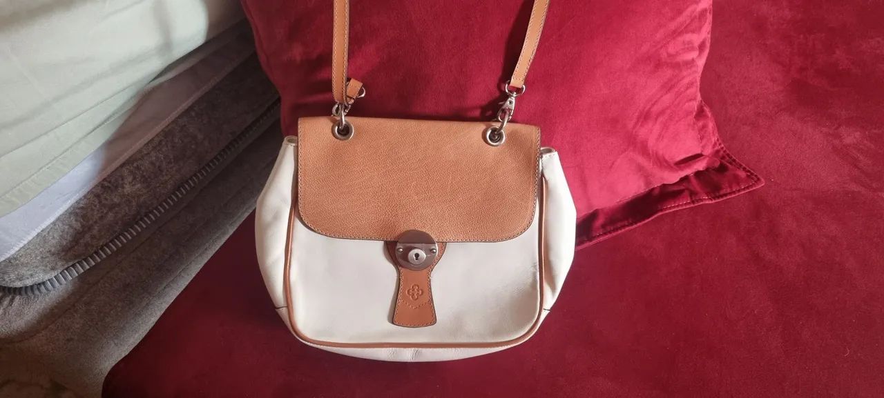 Bolsa de Couro Branca com detalhes Marrrom Capodarte - Foto 4