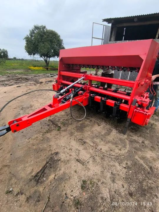 Plantadeira Agrícola Semeato SHM 11/13 - Foto 6