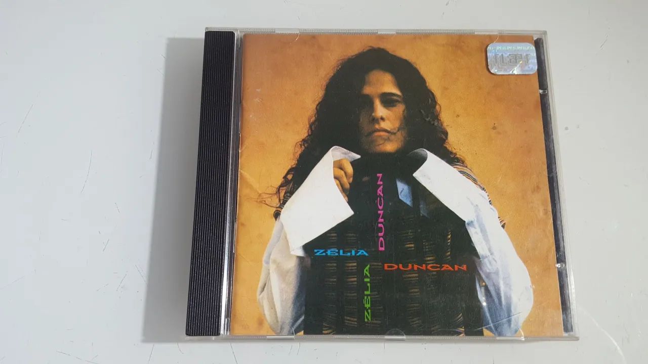 CD Zélia Duncan