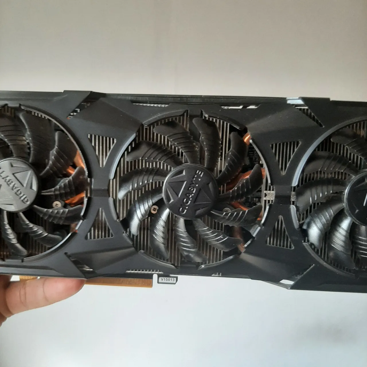 Placa de vídeo gtx960 4gb defeito