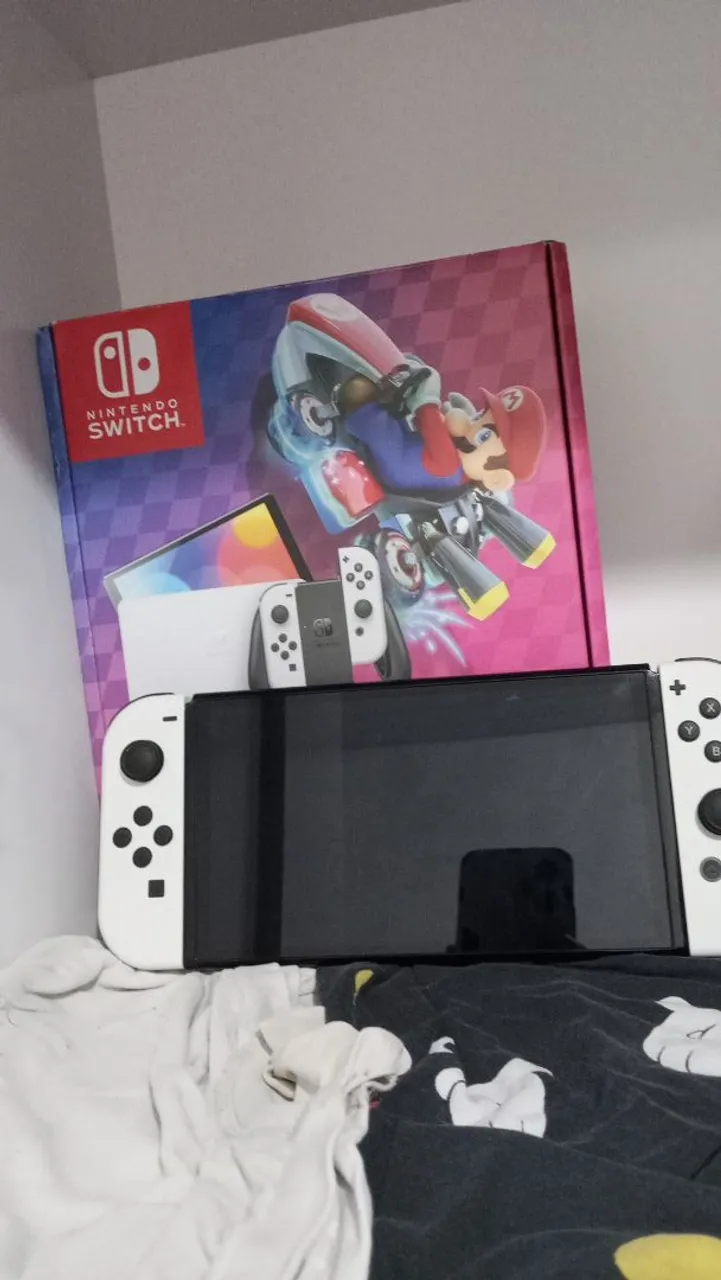 Nintendo Switch OLED - Edição Mario Kart