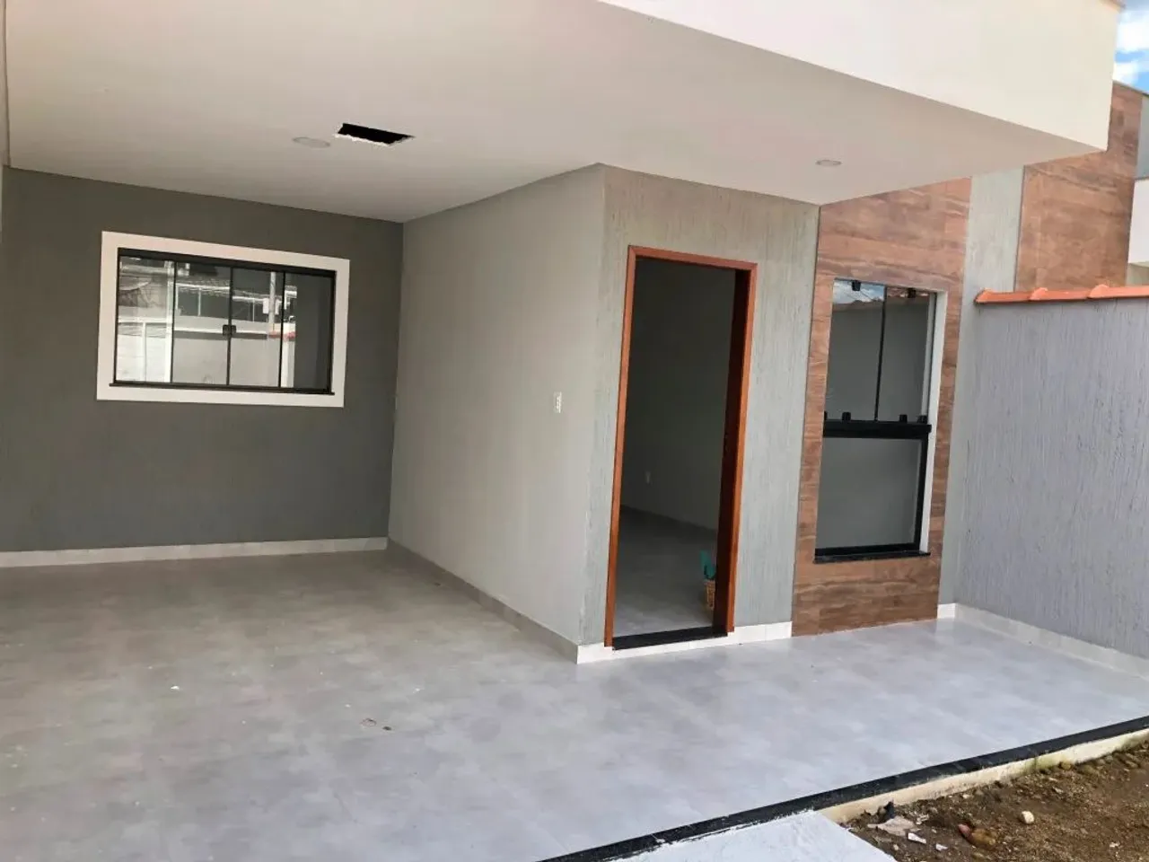 CASA NOVA LINEAR 02 QTS COM GARAGEM E QUINTA EM GUAPIMIRIM COM RGI