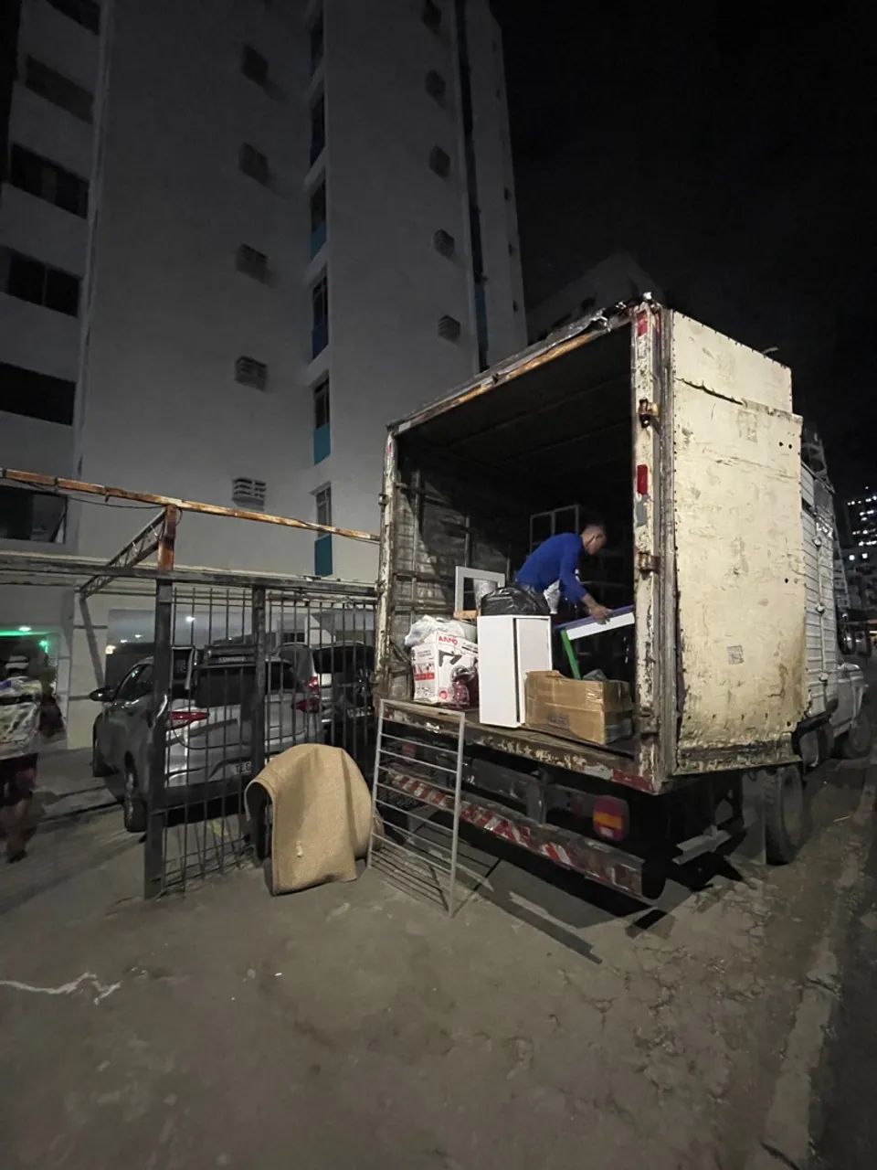 FRETES/ MUDANÇAS / CARGAS - Foto 4