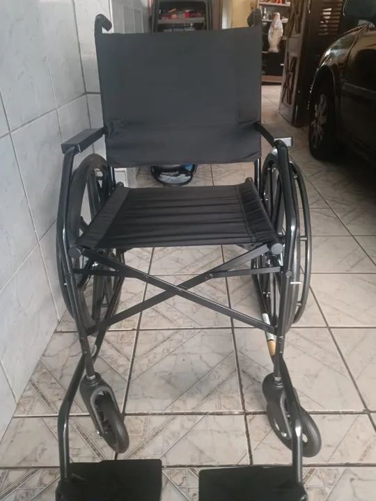 Cadeira de Rodas NOVA!