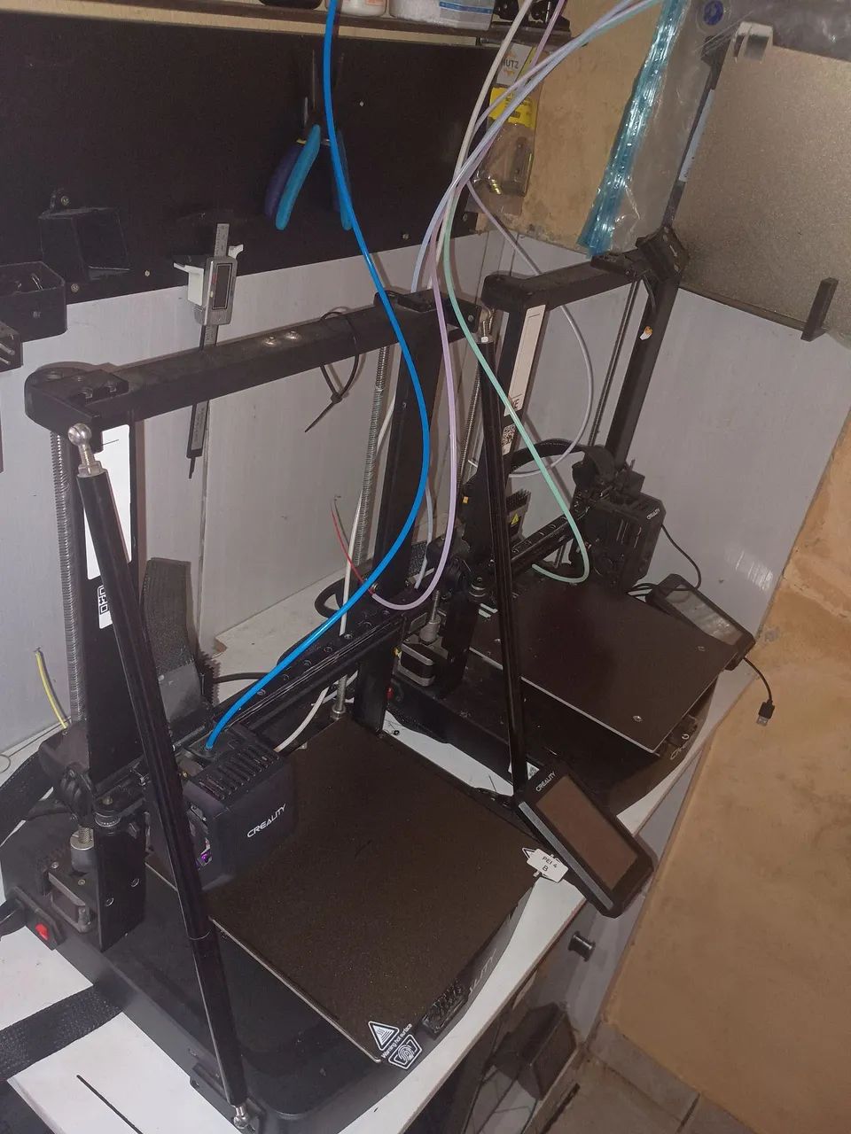 Ender 3 v3 SE and KE with accessories, several spare parts, upgraded with low usage64312423613827121