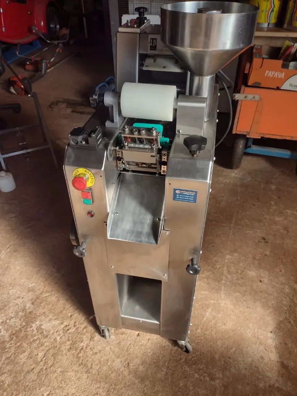 Máquina para produção de Capeletti usada