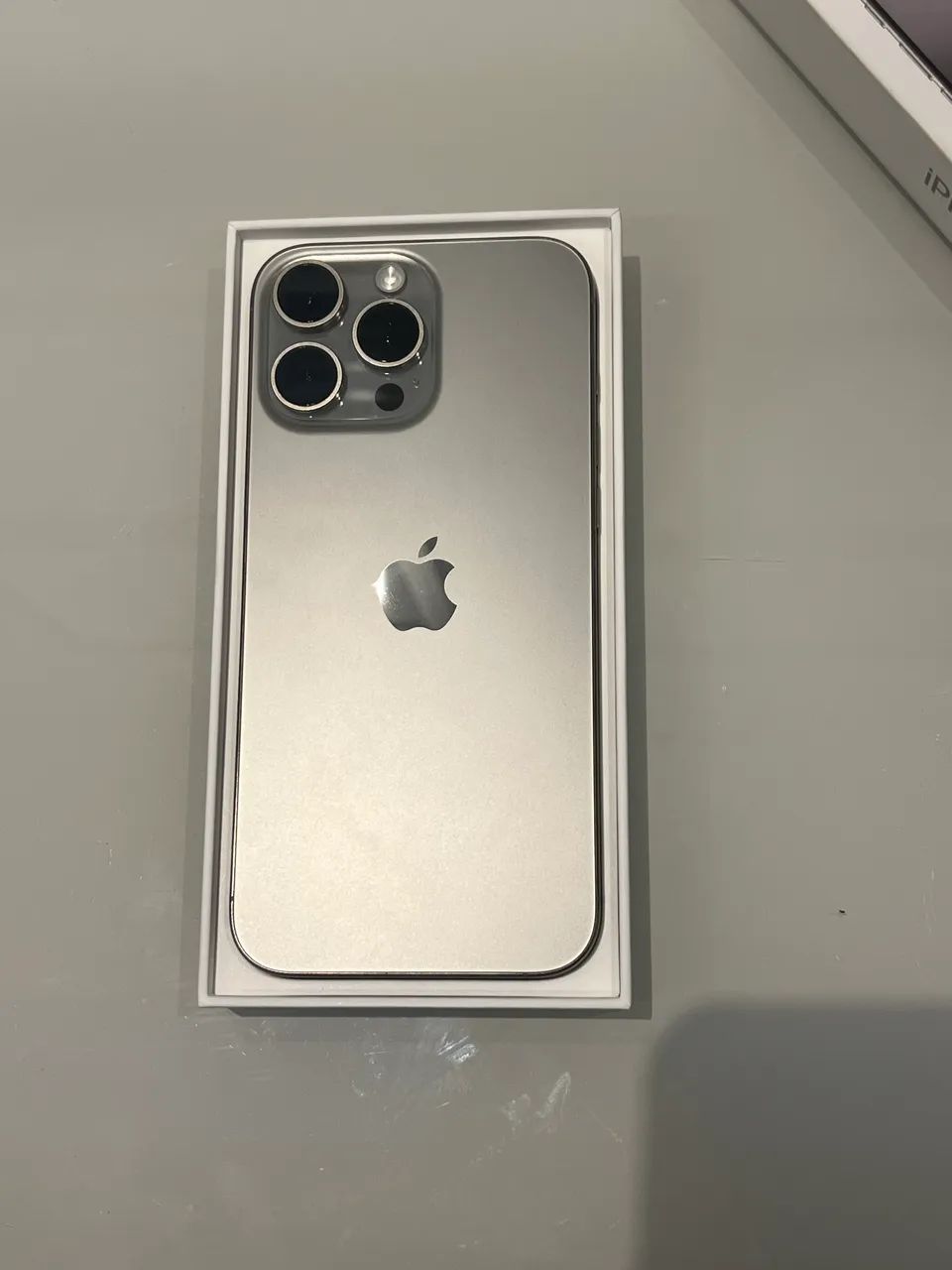 IPHONE 16 PRO MAX 256 94% BATERIA - Celulares e Smartphones