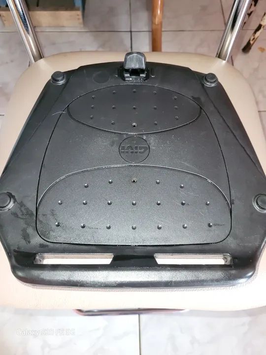 Baú Givi para moto original. - Foto 3