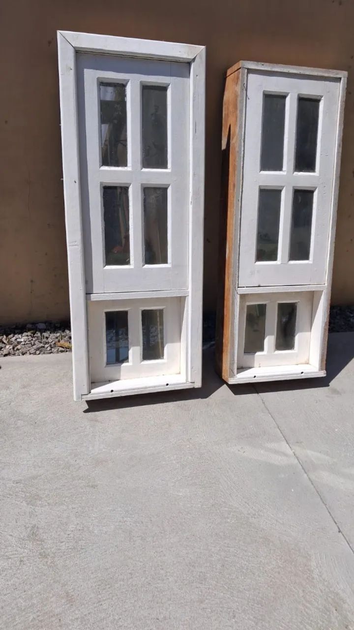 Janelas BASCULANTES em madeira ANGELIM (Seminovas)