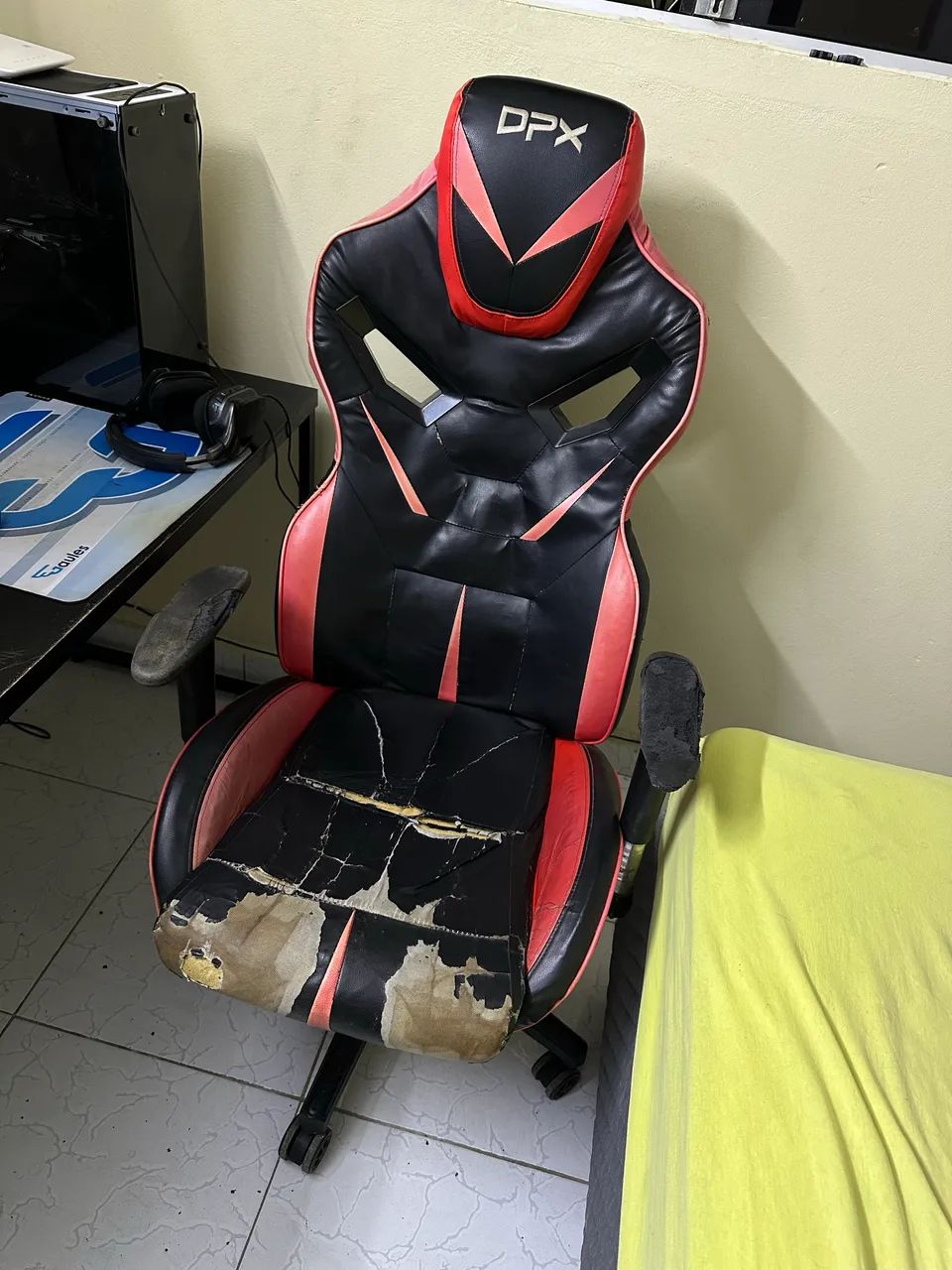 Cadeira gamer 64374838982785122