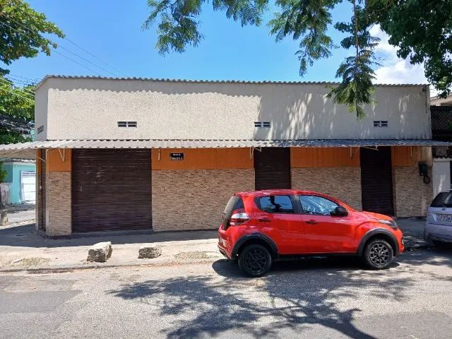 Imóvel em Olaria com 3 casas e 2 lojas - Foto 4