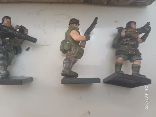 kit de figuras militares para venda  - Foto 4