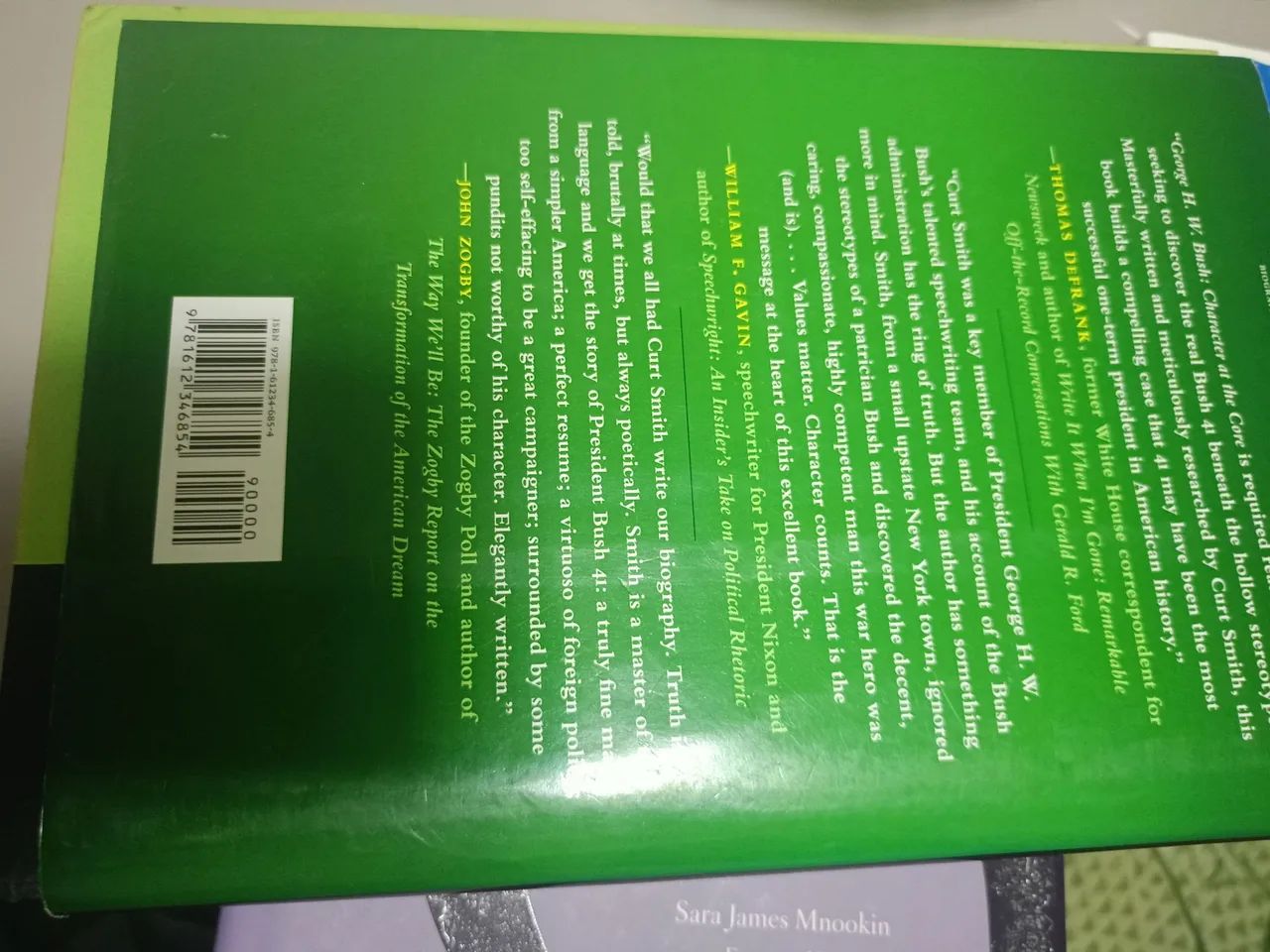 Livro: Bush - Character at the Core - Foto 2