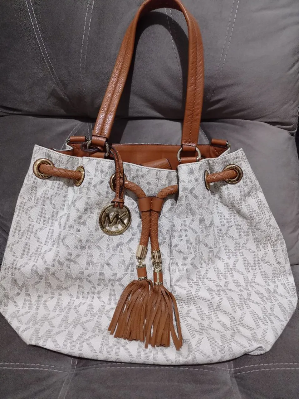 Bolsa Michael Kors Original -Monograma Branca e Marrom