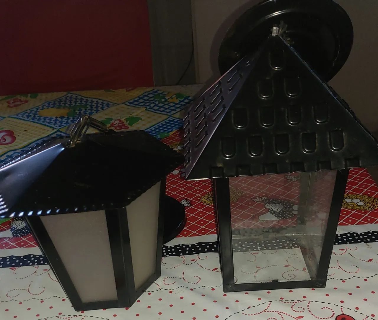 Lustre de teto preto usado