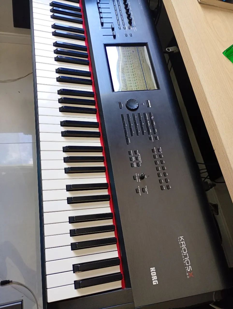 Teclado Korg kronos X 73 - Foto 3