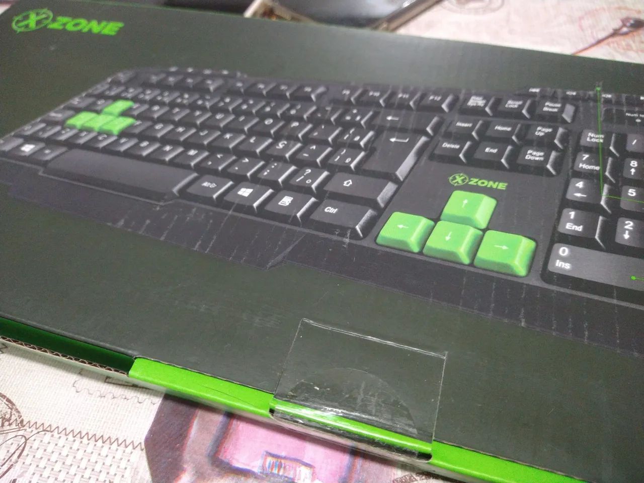 Teclado Gamer X-Zone ABNT2 USB - Foto 2