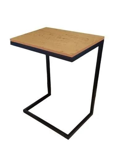 Mesa Lateral com Design Moderno