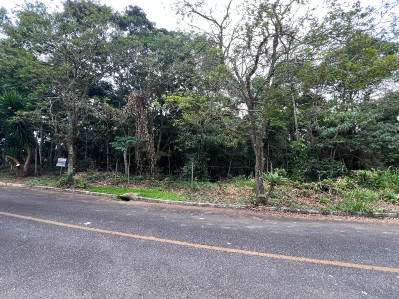 Mais de 1.900 m² para você construir no Bosque do Imperador para venda - Foto 7