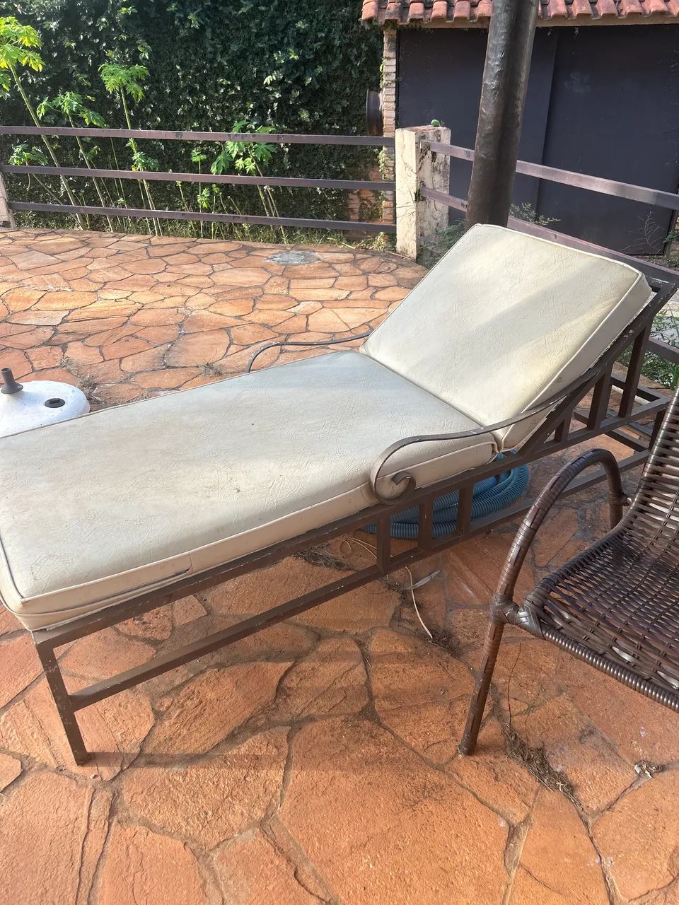 Espreguiçadeira para piscina64254005758082122
