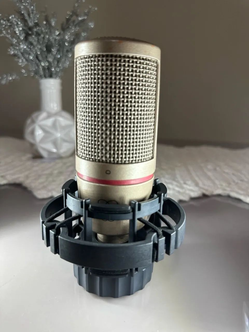 Microfone AKG C 2000 B + Shockmount - Foto 2
