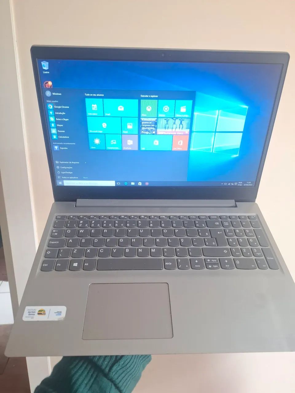 Notebook Lenovo i5 10°th bem conservado,  1000Gb de HD com carregador original.  - Foto 4