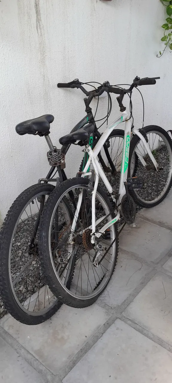 2 Bicicletas aro 26.