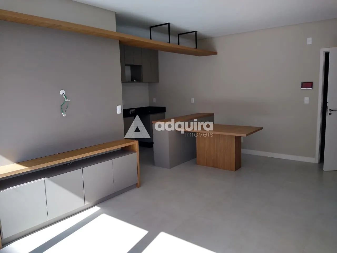 Apartamento à venda, SEMIMOBILIADO, com 60m² de área útil, próximo ao 2° Batalhão de Bombe - Foto 3