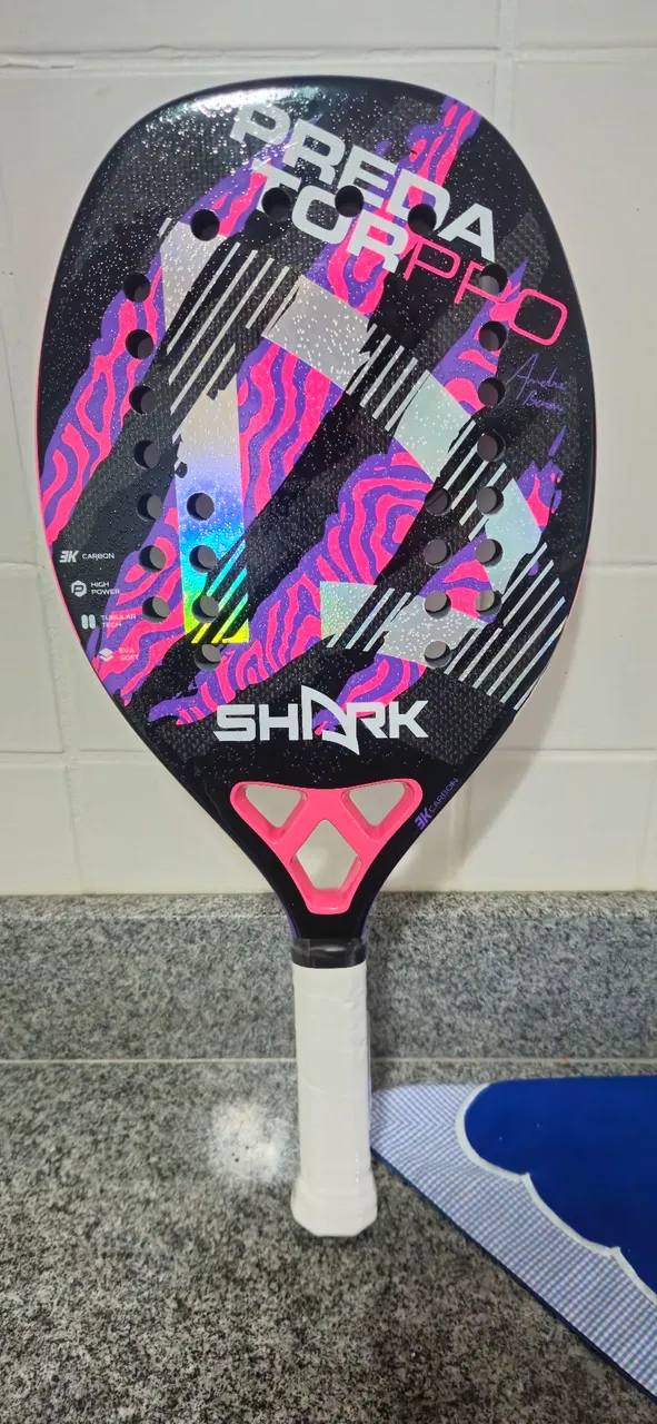 Raquete de Beach Tennis Shark Predator Pro