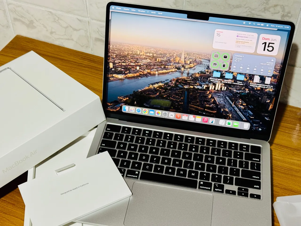 MacBook Air M2 - 8GB RAM | 256GB SSD - Impecável + Brinde