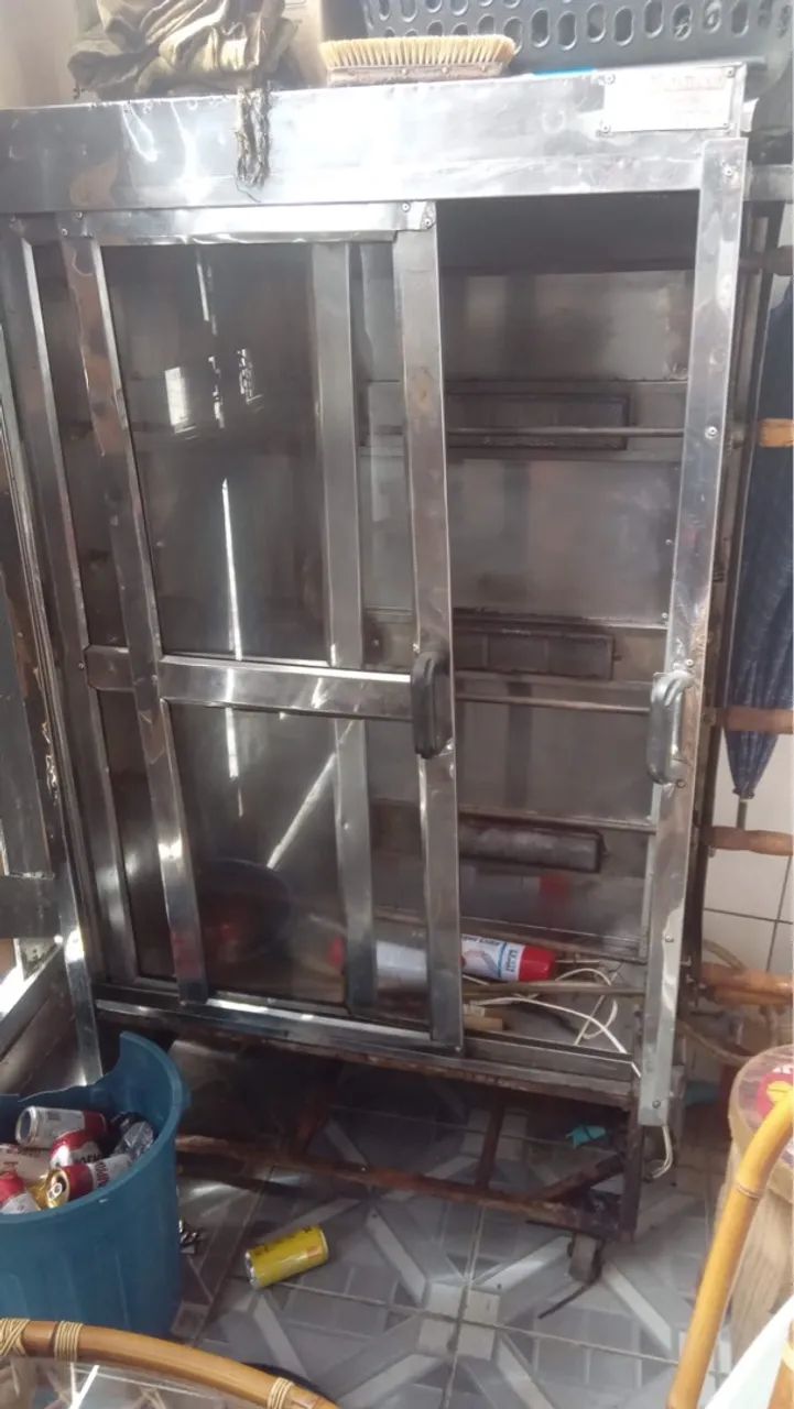 Maquina de Assa Frango