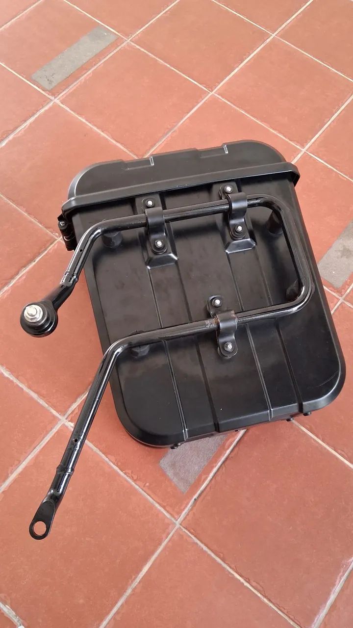 Baú / Alforge rígido Hunter 350 Royal Enfield  - Foto 2