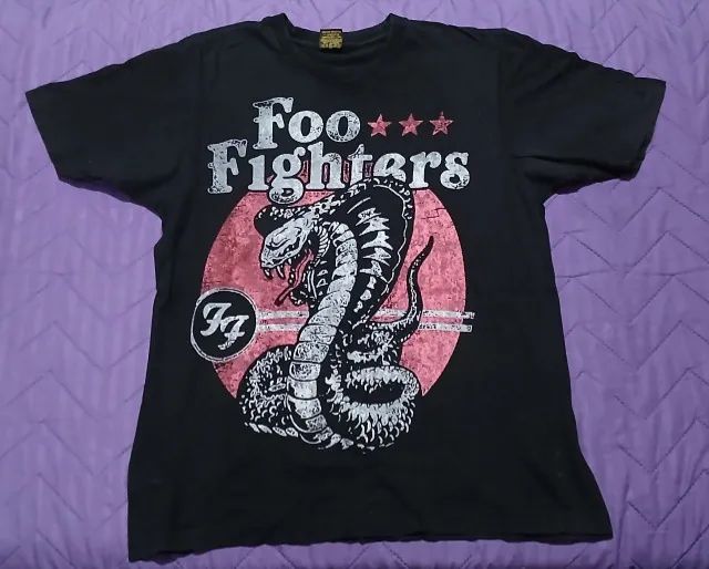 BRECHÓ Camiseta Foo Fighters (Usada) - Foto 2