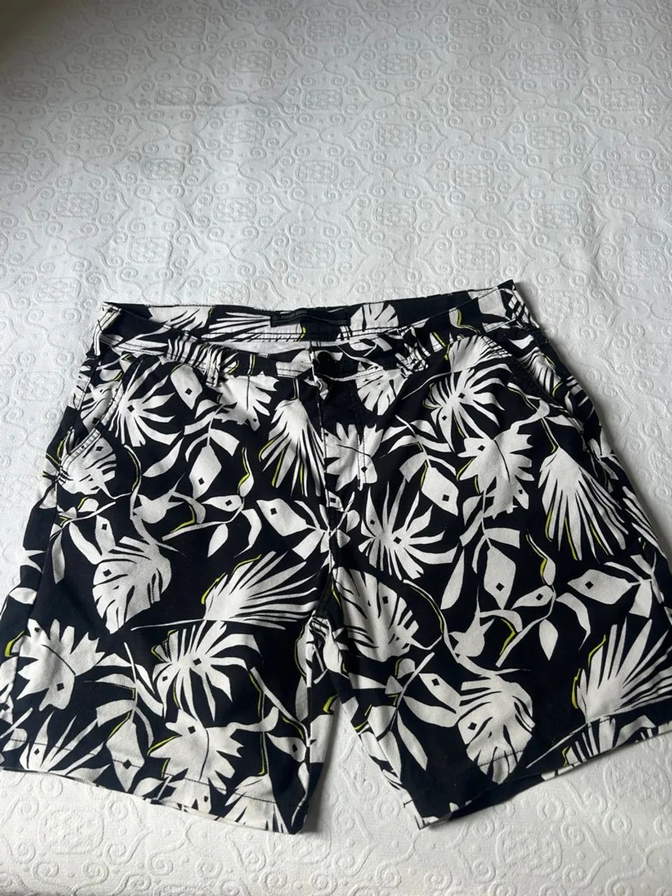 Shorts Masculino Tropical da Forum Jeans