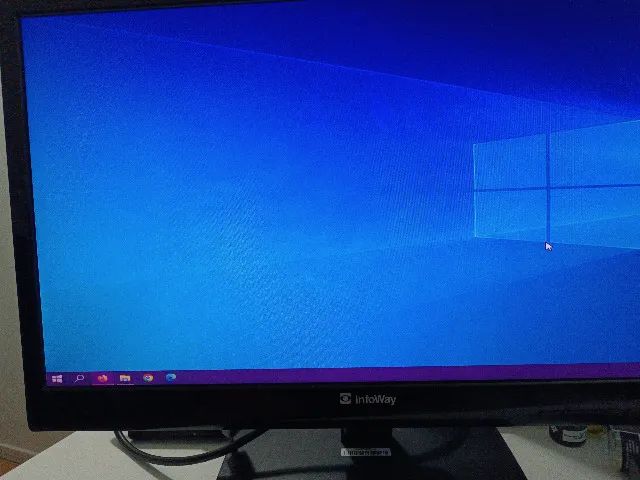 Monitor LG LED 21,5" E2241V - Foto 2